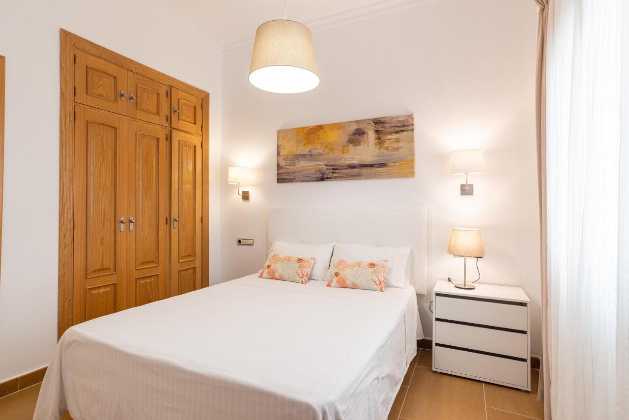 Ferienwohnung Dobo Malaga Puerto Exterior foto