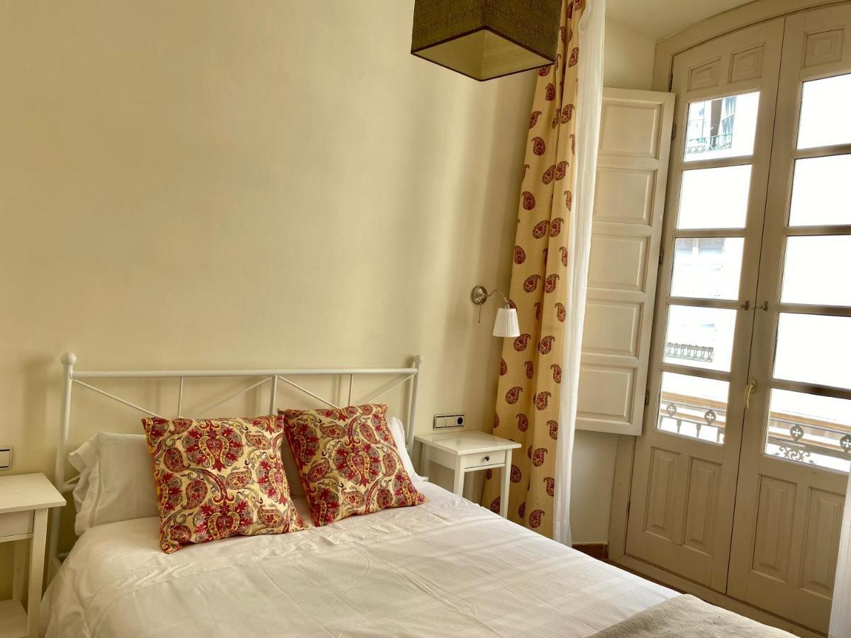 Ferienwohnung Dobo Malaga Puerto Exterior foto