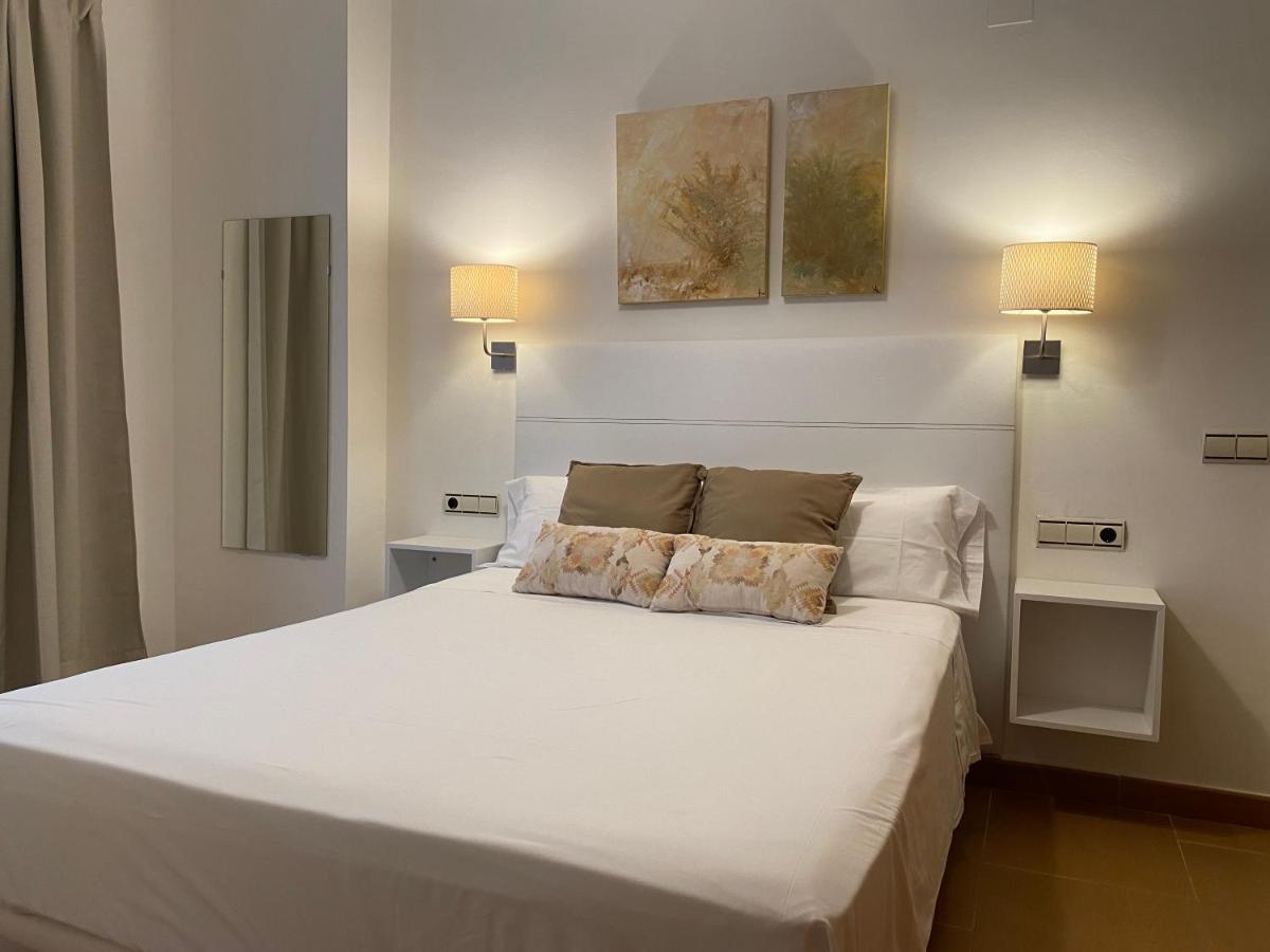 Ferienwohnung Dobo Malaga Puerto Exterior foto
