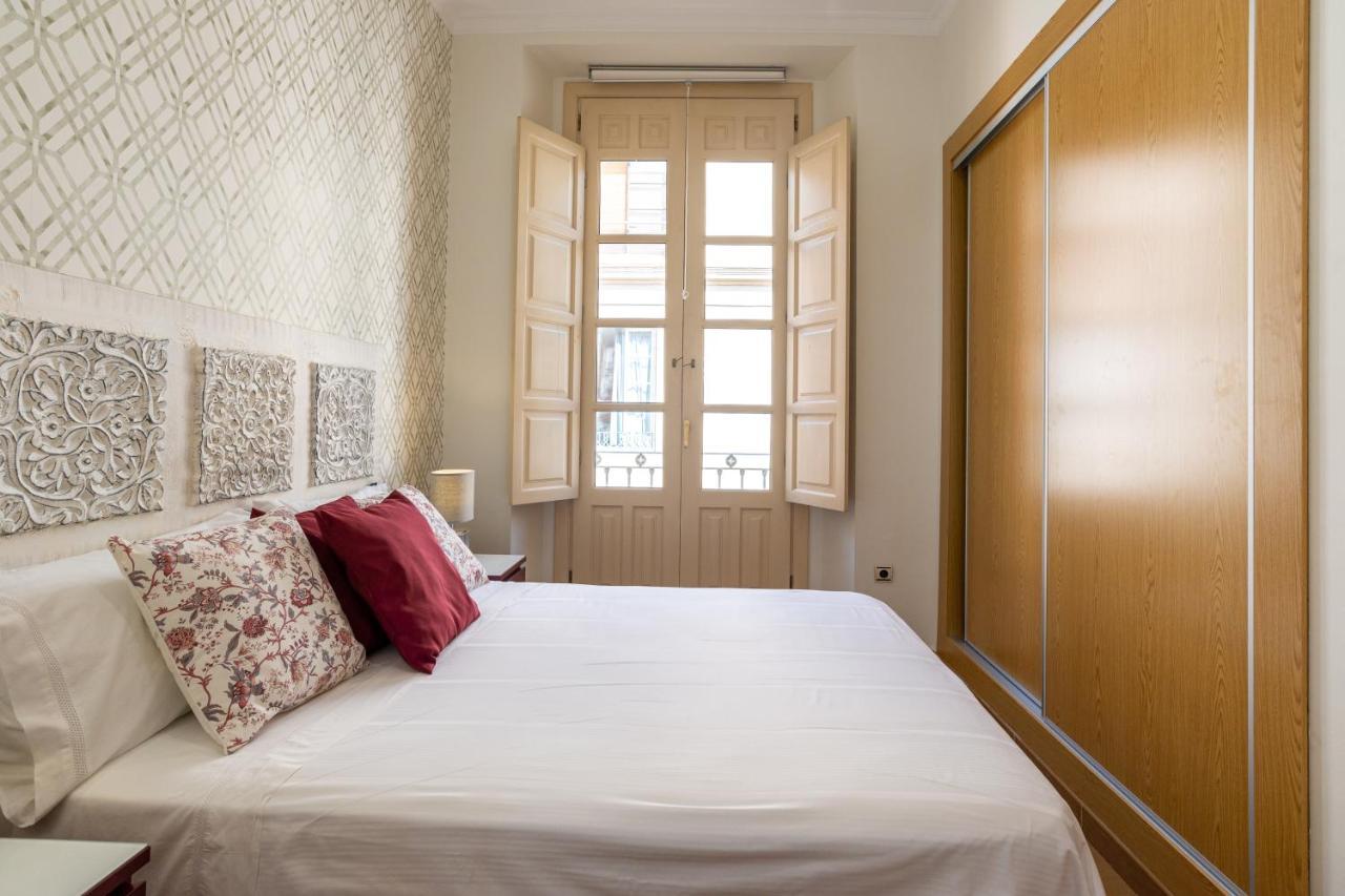 Ferienwohnung Dobo Malaga Puerto Exterior foto