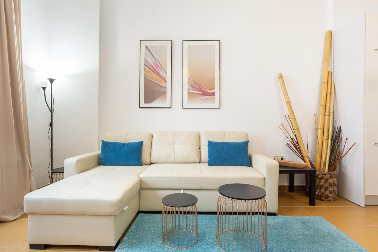 Ferienwohnung Dobo Malaga Puerto Exterior foto