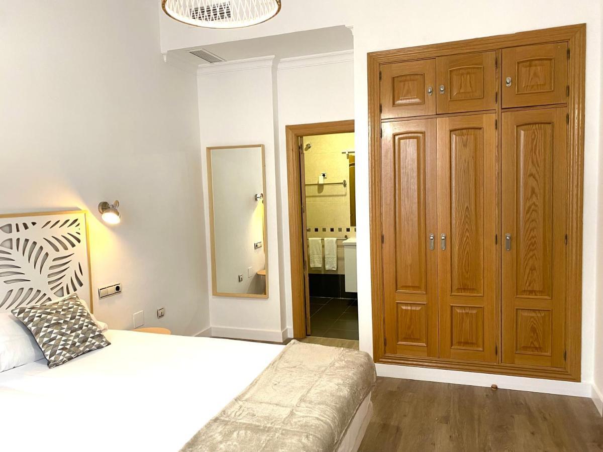 Ferienwohnung Dobo Malaga Puerto Exterior foto
